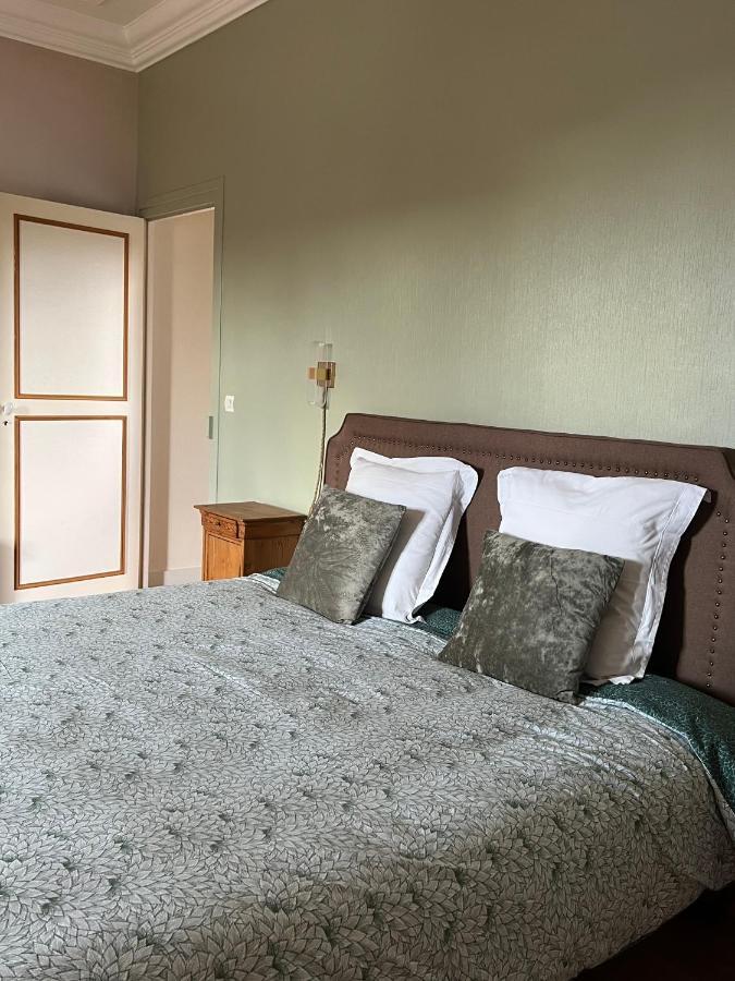Les Chambres D'Omaha Beach Etablissement Avec Deux Chambres D'Hotes, Petit-Dejeuner Compris Fait-Maison Et Produits Locaux Вьервиль-сюр-Мер Экстерьер фото